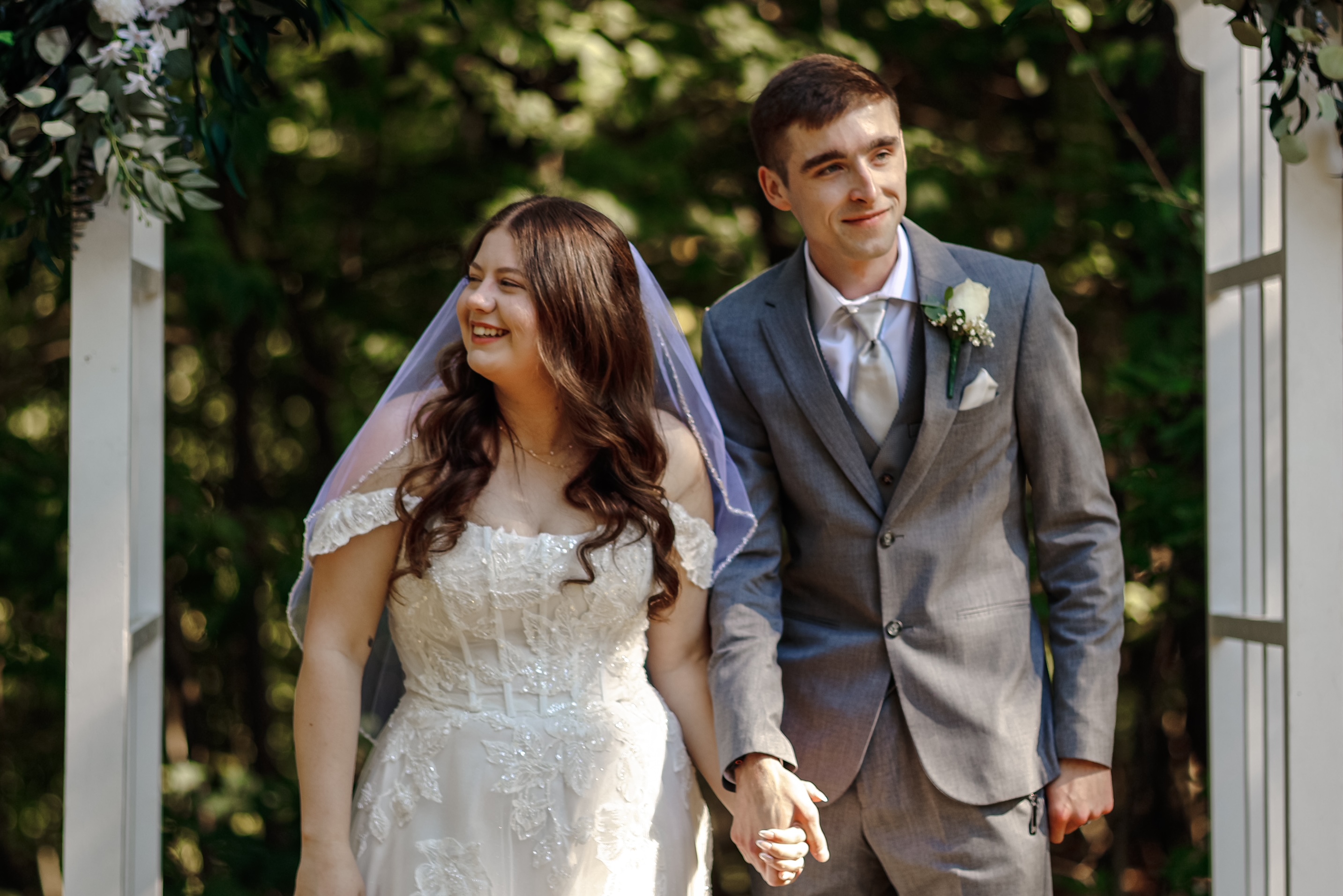 A picture of Aaron and his wife Taylor on their wedding day.